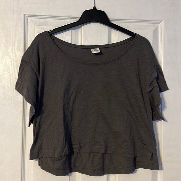 PINK Victoria's Secret Tops - VICTORIAS Secret PINK women’s crop top; size small